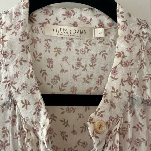 Christy Dawn Elle Dress in Cream with Lilac Ditsy (EUC) - Picture 5 of 7